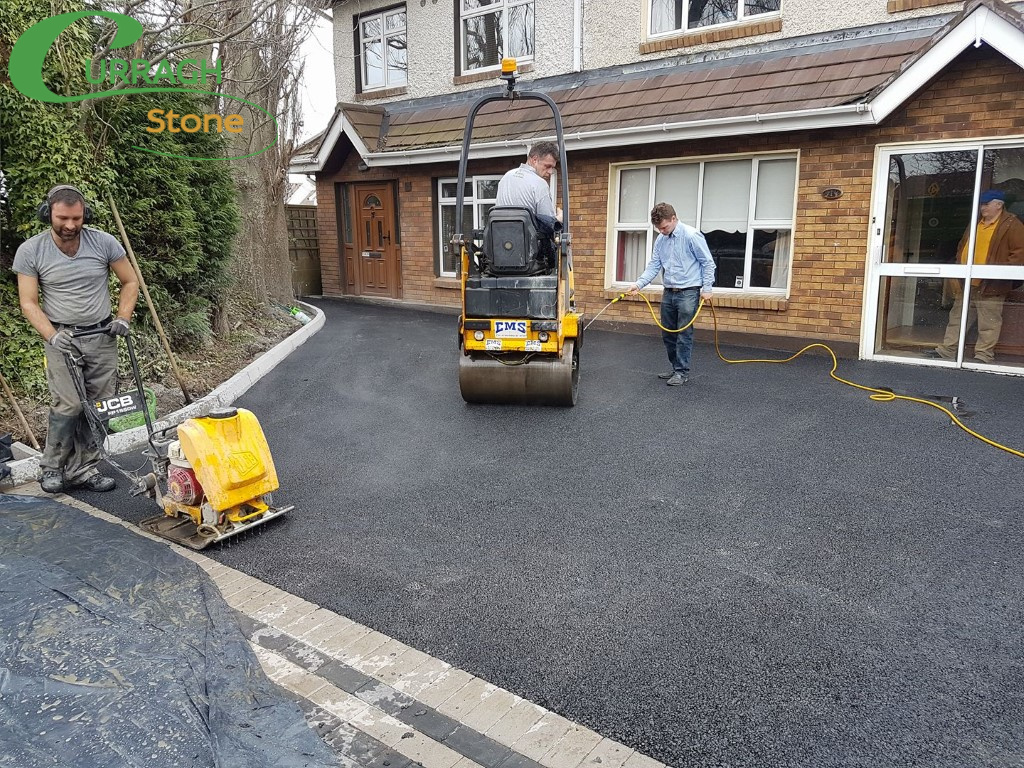 tarmac-driveways-experts-at-laying-tarmac-and-asphalt-driveways